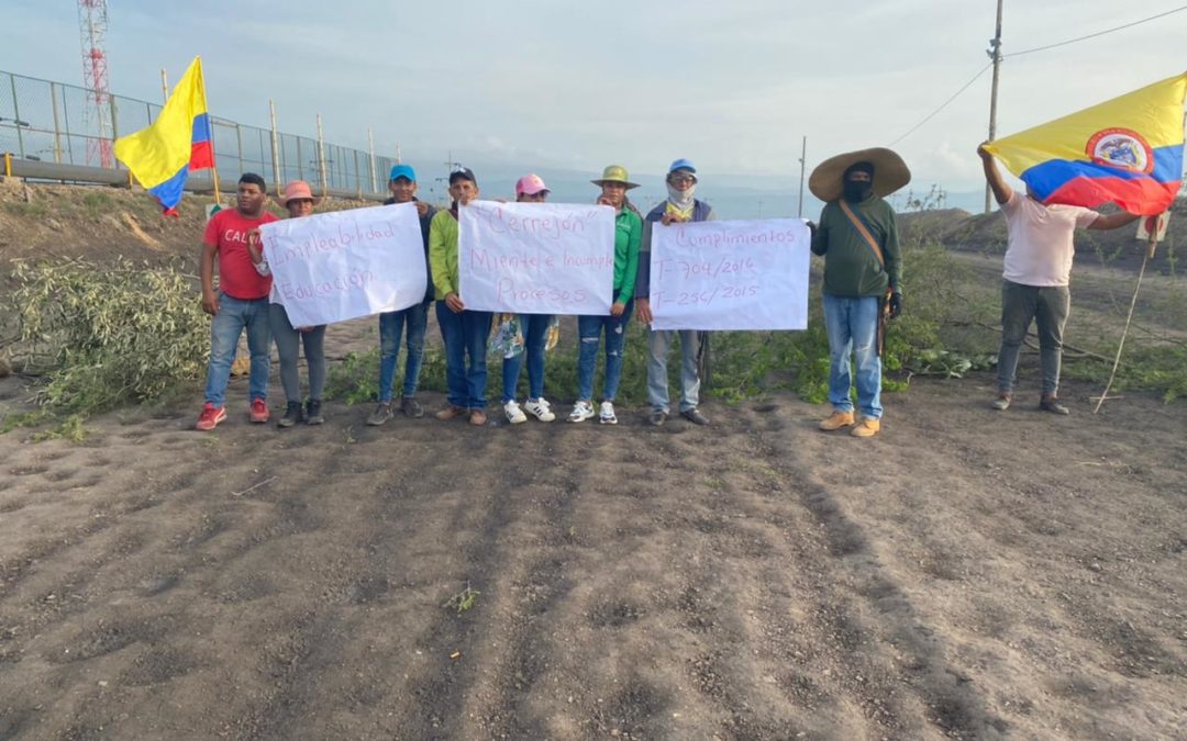 Gemeinschaften blockieren Cerrejón Mine und protestieren für ihre Rechte